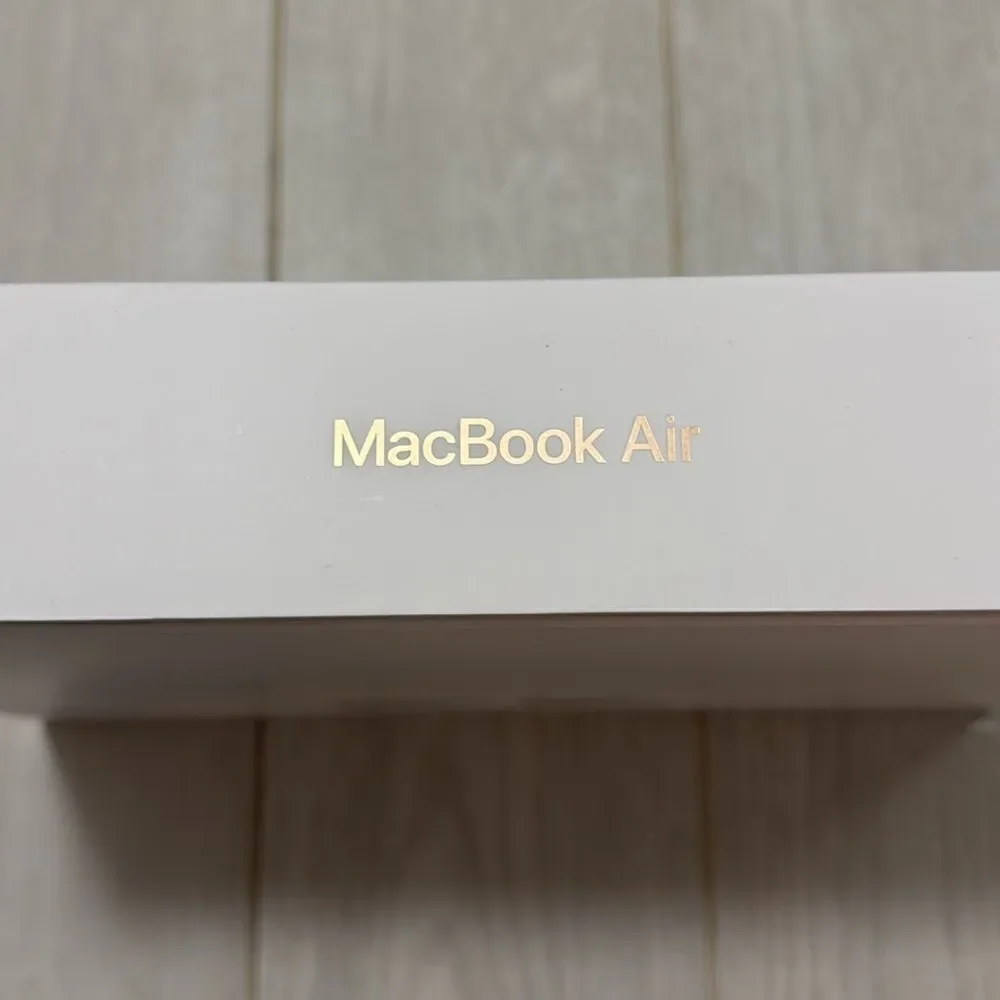 New Apple MacBook Air 13 inch box
